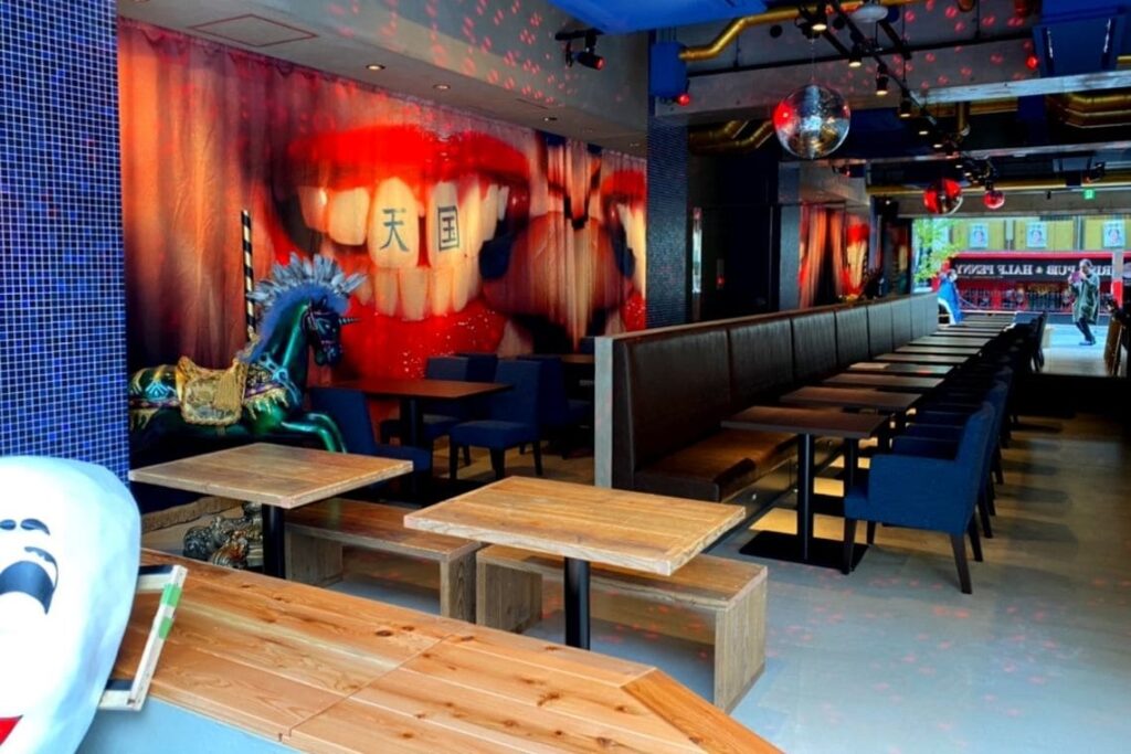 Cafe& Bar 天国