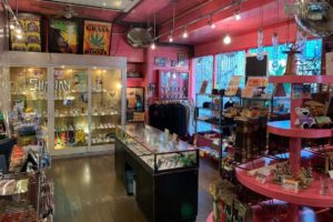 headshop ZiPPY！（ヘッドショップ ジッピー ）渋谷店