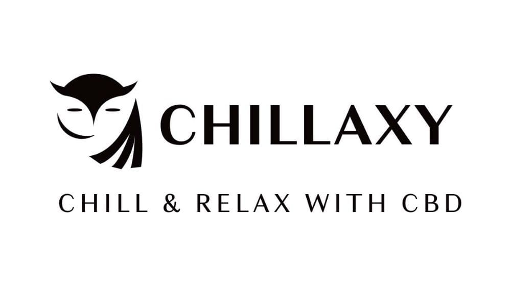 CBDオイルブランド『チラクシー（CHILLAXY）』のロゴ